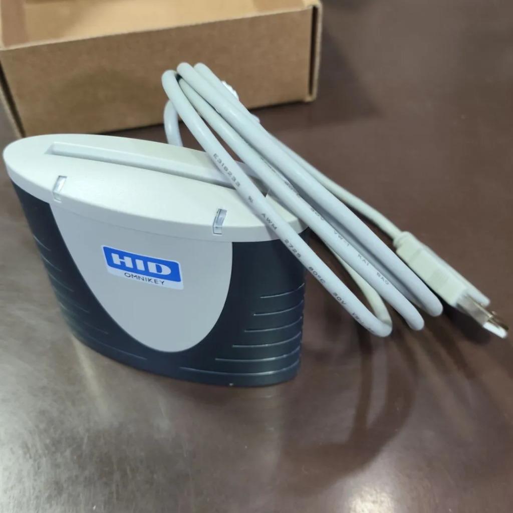 HID OMNIKEY 3121 USB Card Reader
