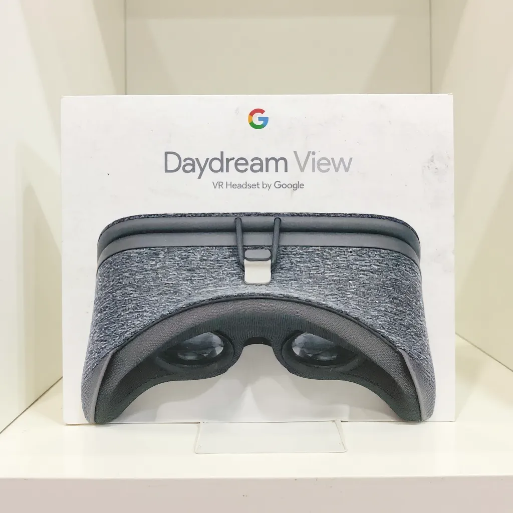 Google Daydream View VR Headset
